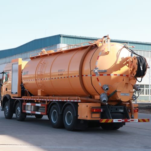 شاحنة الصرف الصحي